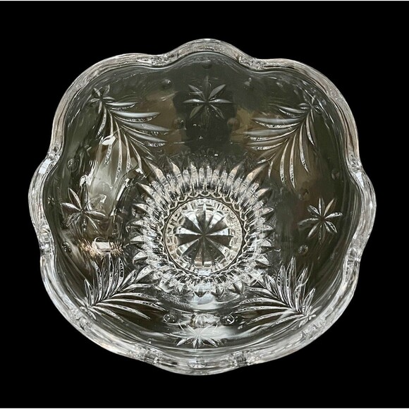 MIKASA Celebrations Christmas Night Collection 6” Crystal Footed Bowl Candy Dish - Picture 4 of 7